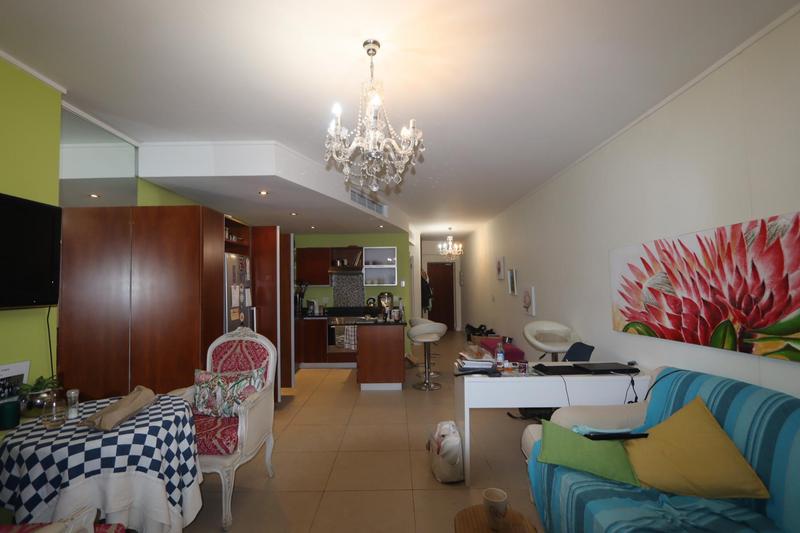 To Let 1 Bedroom Property for Rent in De Waterkant Western Cape